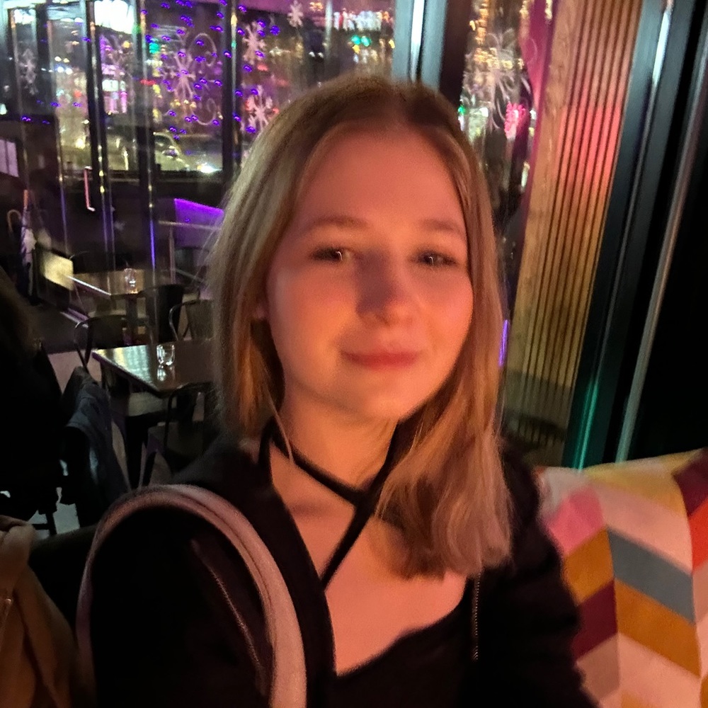 Meet your Posher, Leah